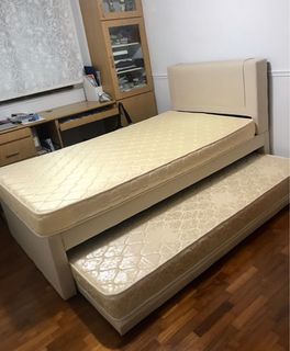 (Category: ) located in . Submitted by neenaneena (Listing ID 1018970340, Image 1). Description: .