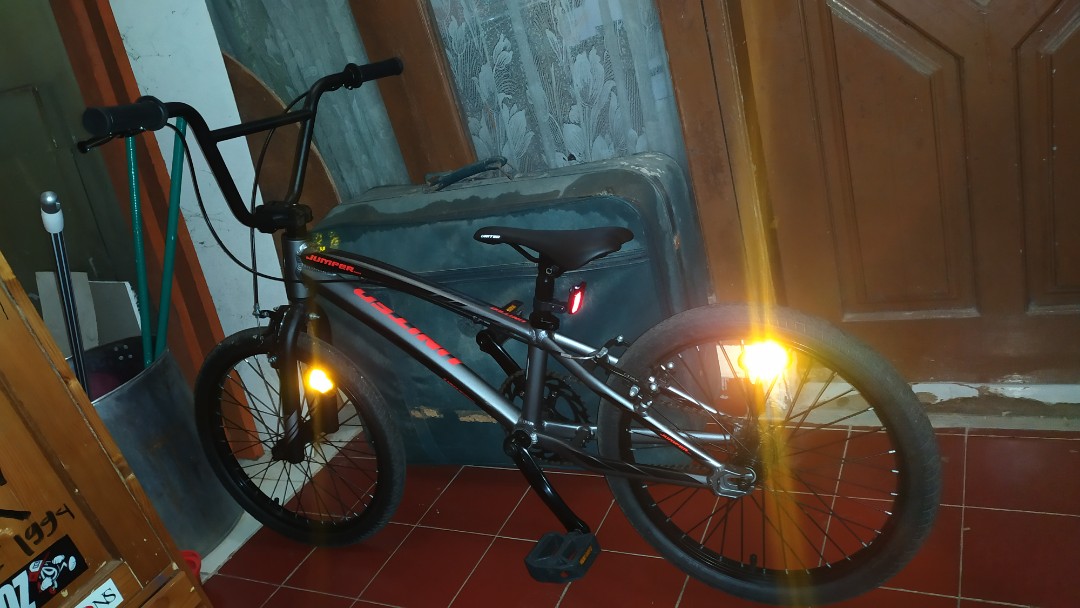 United jumper cheap bmx