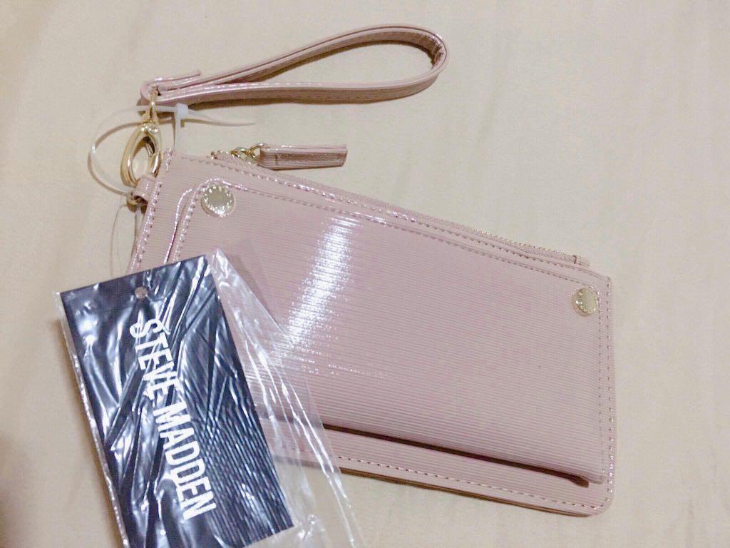 Steve Madden Patent Wristlet Wallet