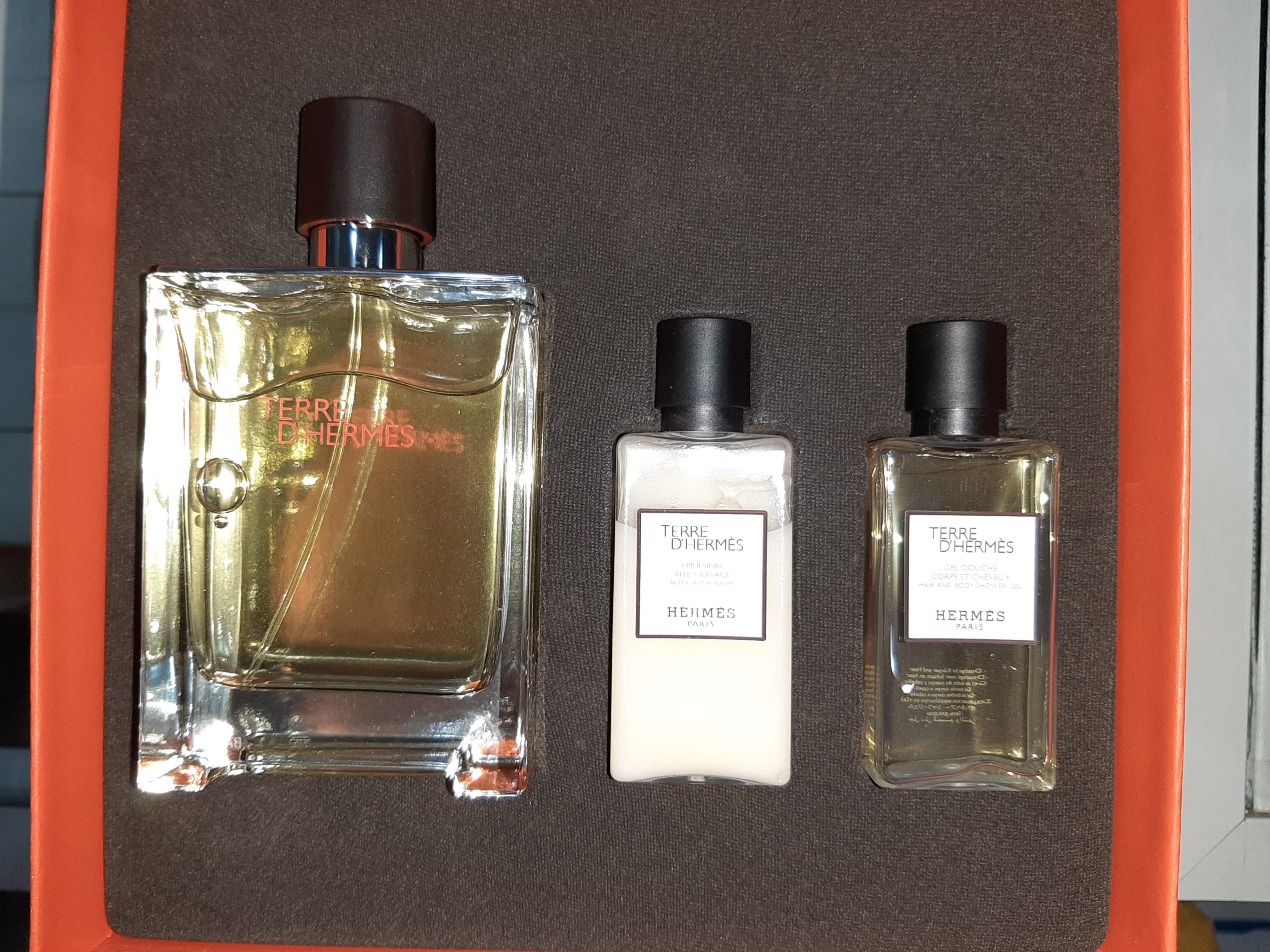 Terre Hermes Edt Coffret Set Health Beauty Perfumes Nail Care Others On Carousell