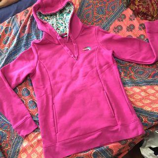 The North Face Magenta Hoodie Sweater Jacket hiking (great detail, see pictures)