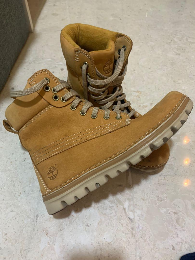 Timberland WOMEN S BROOKTON 6 INCH CLASSIC BOOTS Men s Fashion