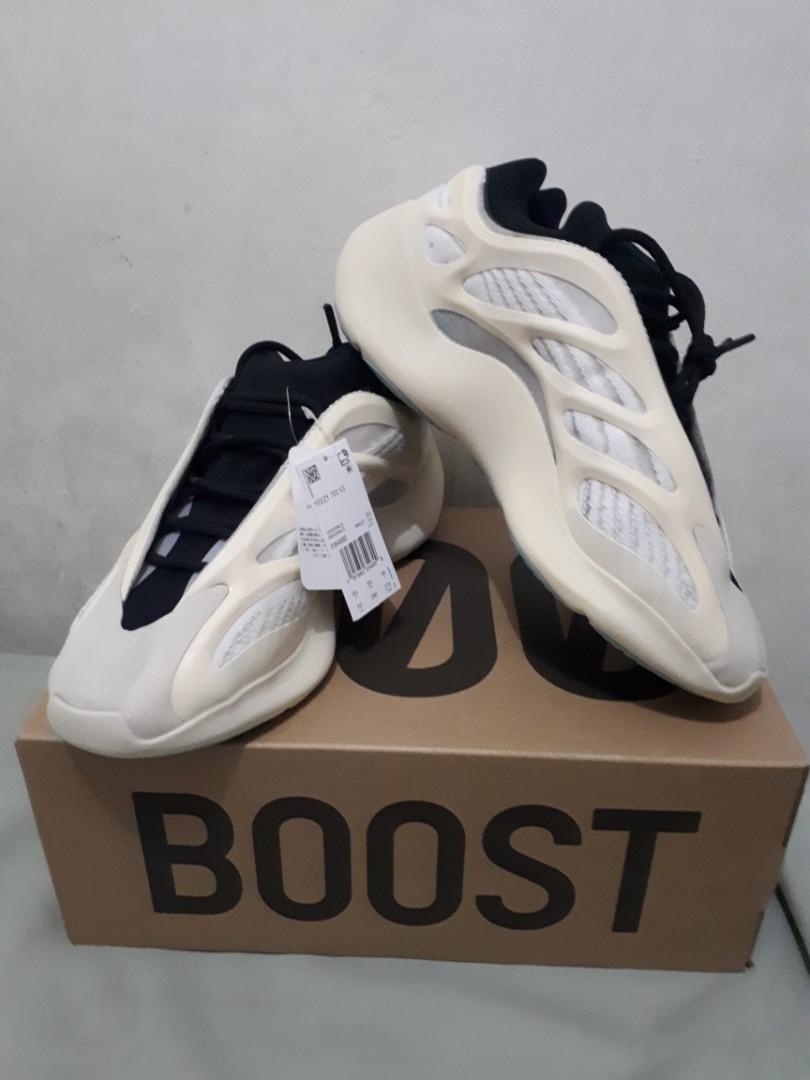 Unauthorized yeezy 7 clearance
