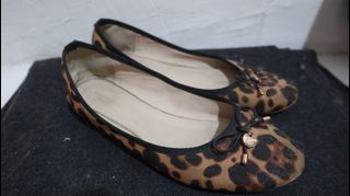(Kategori: ) berada di . Dikirim oleh touchbynix (ID iklan 1018840164, Gambar 1). Deskripsi: .