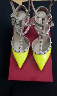 (Category: ) located in . Submitted by gladrags65 (Listing ID 1018972609, Image 1). Description: .