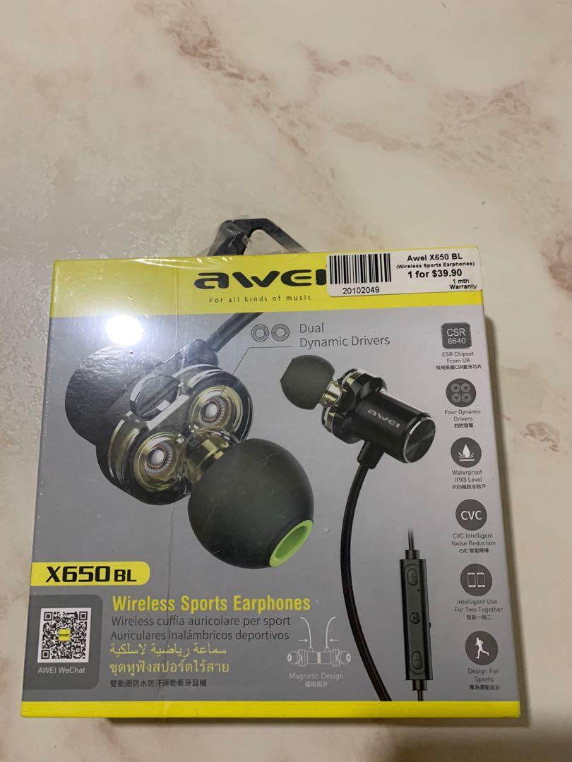 awei (Category: Earphones) located in Singapore. Submitted by janefsk (Listing ID 1019014627, Image 1). Description: original price is $39.90 however since I am not using it hence selling it at a lower price Tag:earpiece, wireless , awei, earphone.