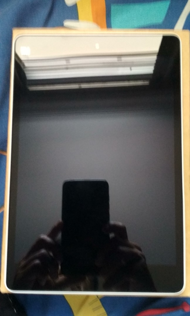 XIAOMI MIPAD (not charging, red light blinking), Mobile Phones