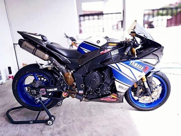 Yamaha r1 untuk sales dijual