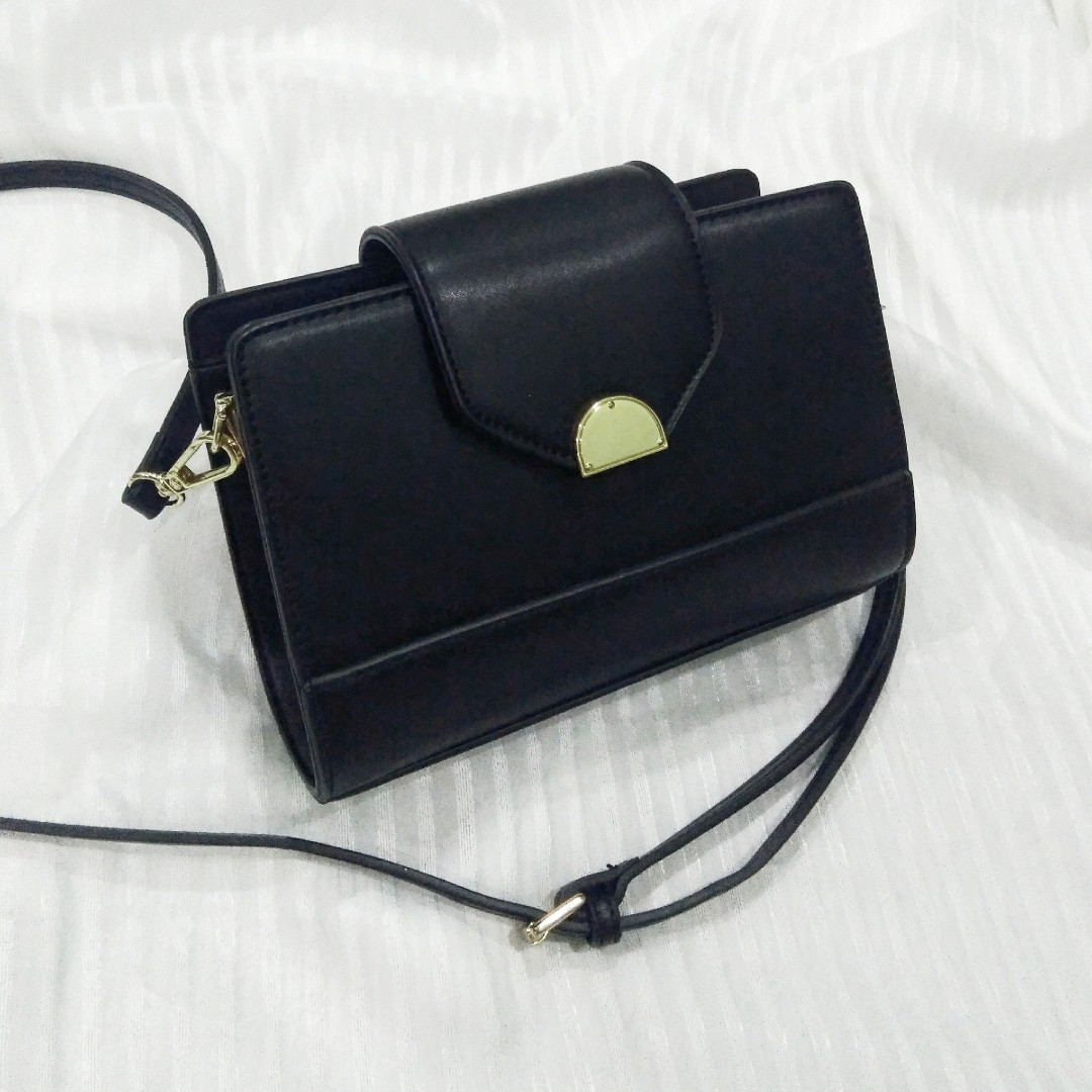 faux leather sling bag