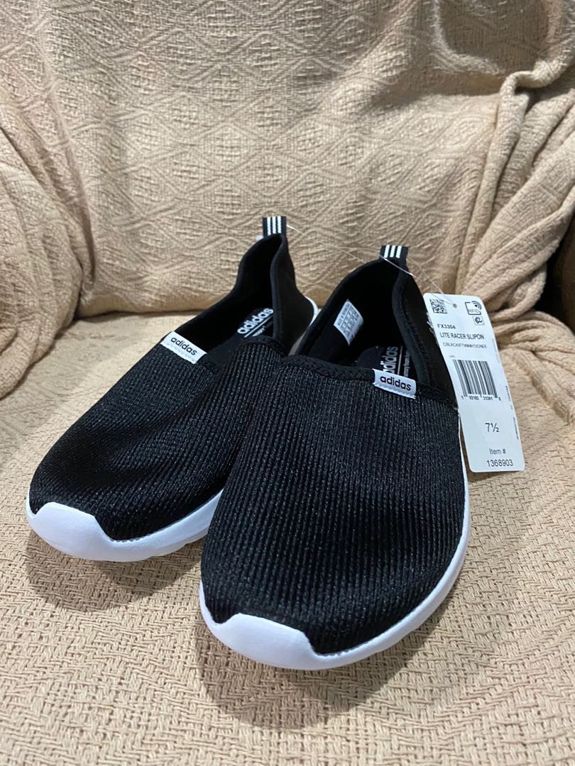 Adidas Memory foam footbed, Women's Fashion, Shoes, Sneakers on Carousell