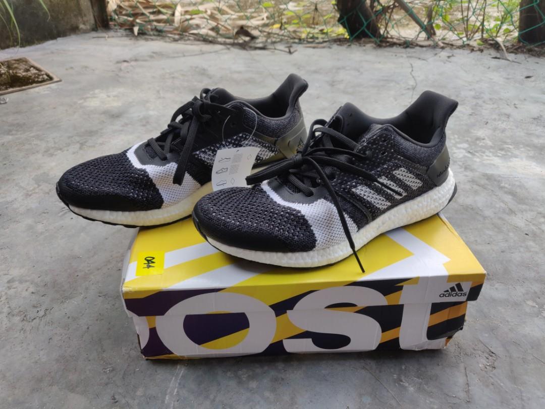 persona que practica jogging Vigilante orden Adidas Ultra Boost ST m UK 9.5 Original New Shoes, Men's Fashion, Footwear,  Sneakers on Carousell