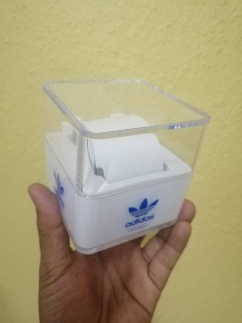 Adidas on sale watch box