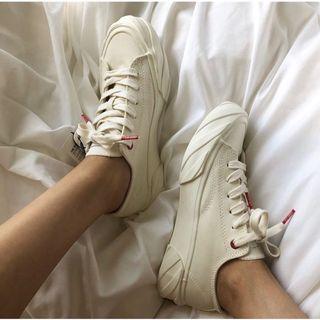 Age Cut Sneaker 輪胎鞋（誠可議