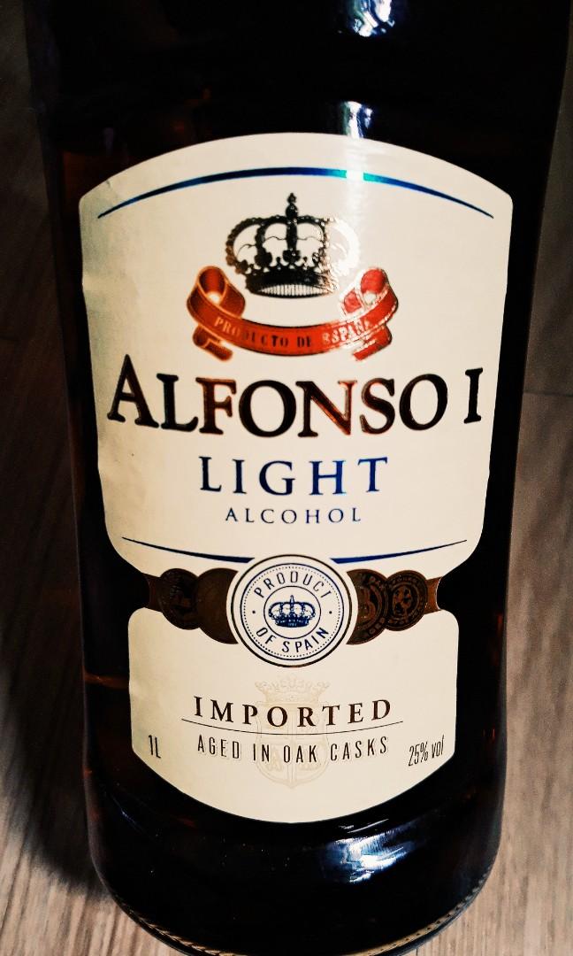 Alfonso Light 1 L + Alfonso Light 1.75 L + Fundador Solera 1 L, Food