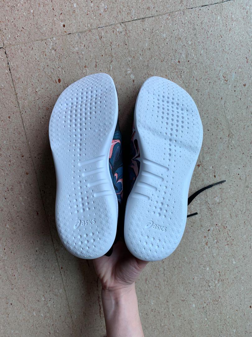 ASICS GEL FIT SANA 4 SE Women s Training Shoes Men s Fashion Activewear on Carousell