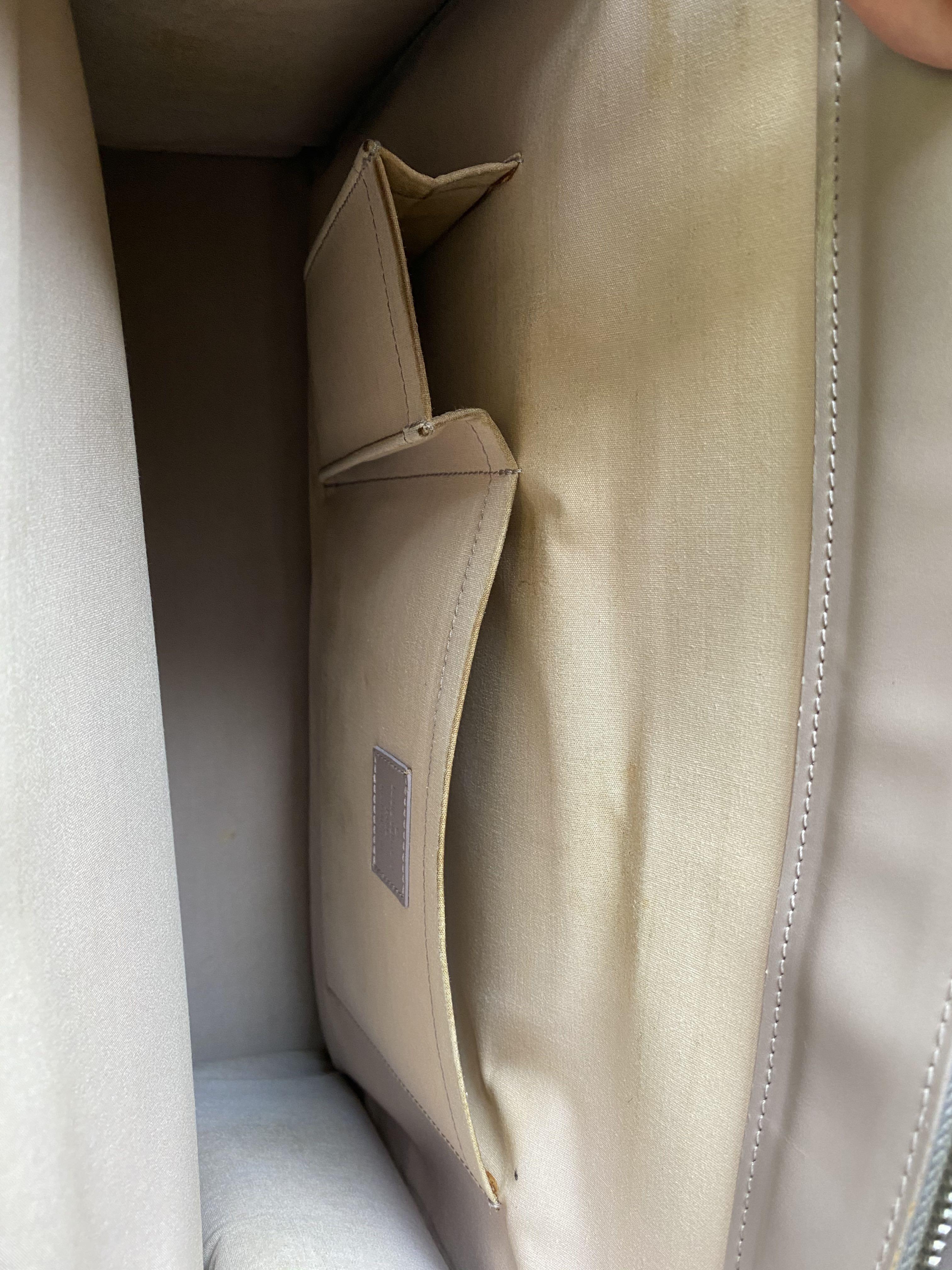 Authentic Louis Vuitton Epi Tote bag, Women&#39;s Fashion, Bags & Wallets, Handbags on Carousell
