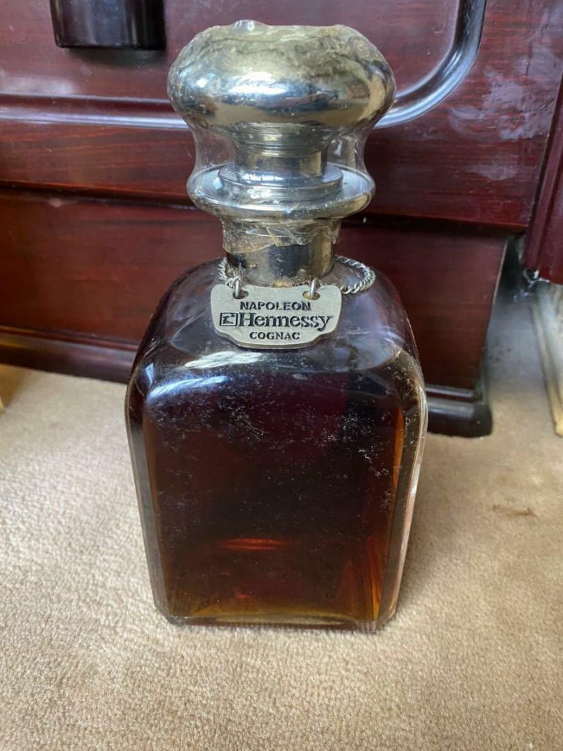 Cognac Napoleon Hennessy - Vintage Silver Top, Food & Drinks, Beverages ...