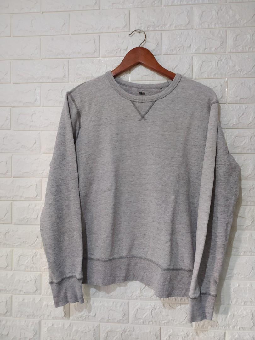 Harga shop crewneck uniqlo