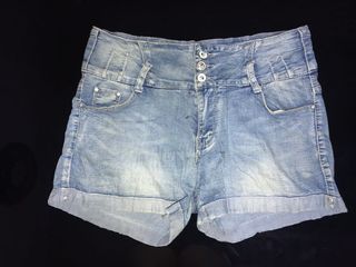 (Category: ) located in . Submitted by belovedshoppe (Listing ID 1019293197, Image 1). Description: .