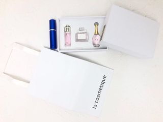 （分類：）位於 。 由 158855 提交（商品編號 1019091786，圖片 1）。簡介： 。