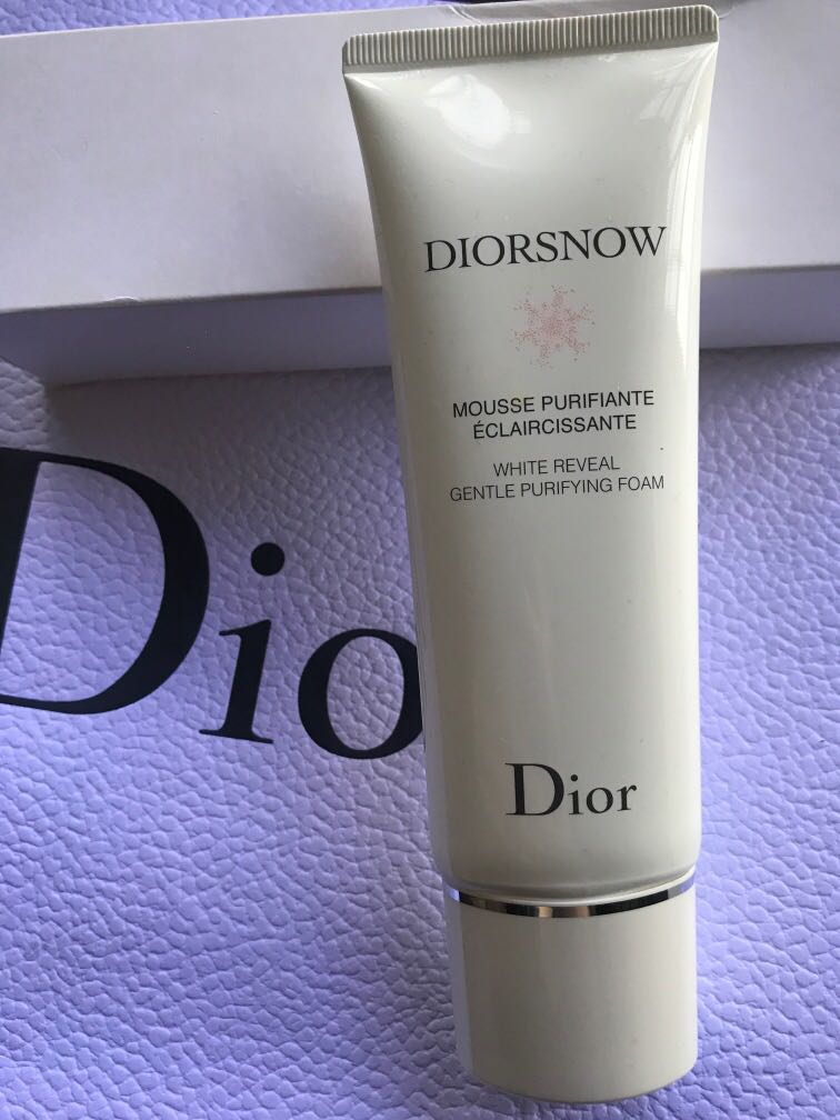 diorsnow cleanser
