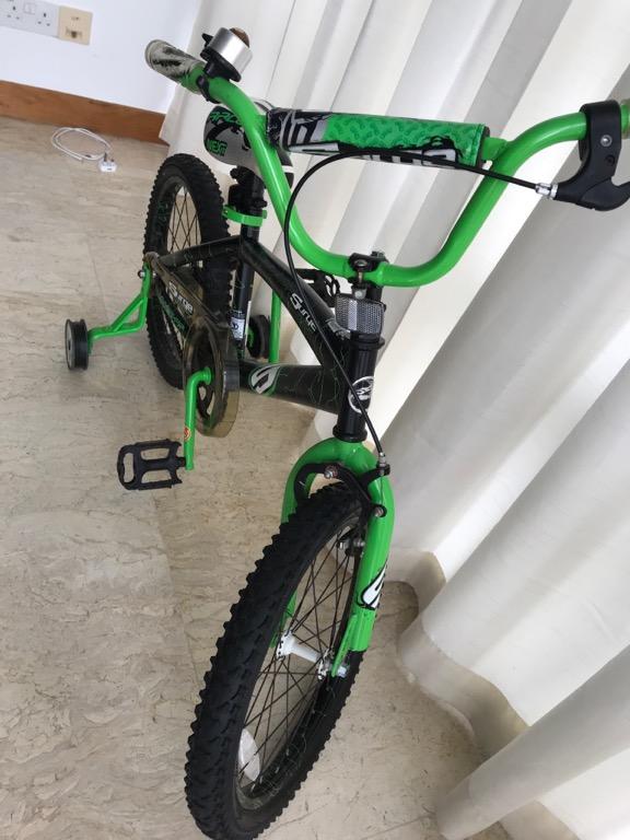 dynacraft bike 18 inch