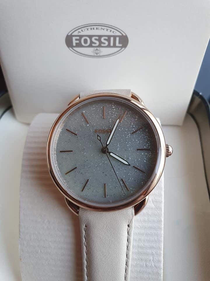 Fossil White Leather Watch Women s Fashion Watches Accessories