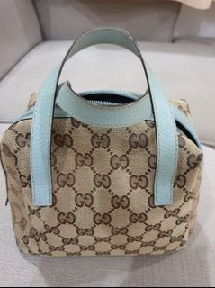 (Category: ) located in . Submitted by jackpot945 (Listing ID 62266831, Image 1). Description: .