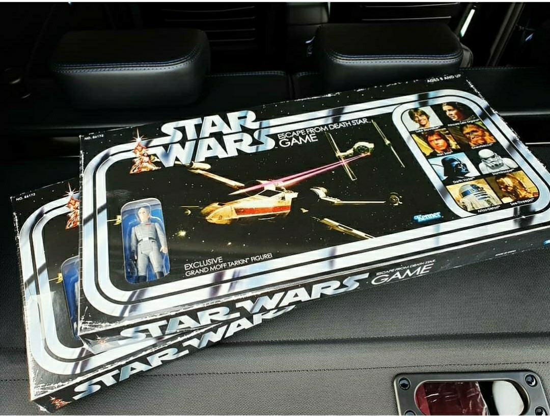 Star Wars Retro Brettspiel – Flucht Vom Todesstern Inkl. Exklusiver Tarkin-Figur, Für Fans Ab 8 Jahren