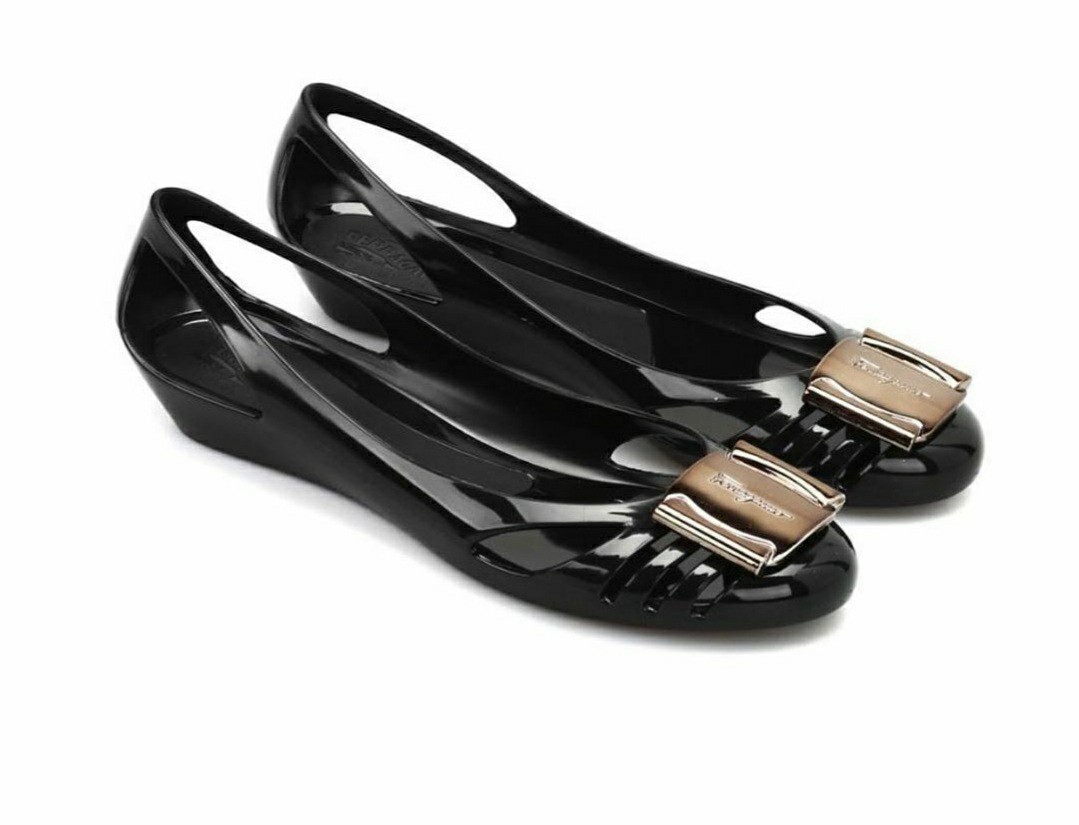 sf jelly shoes