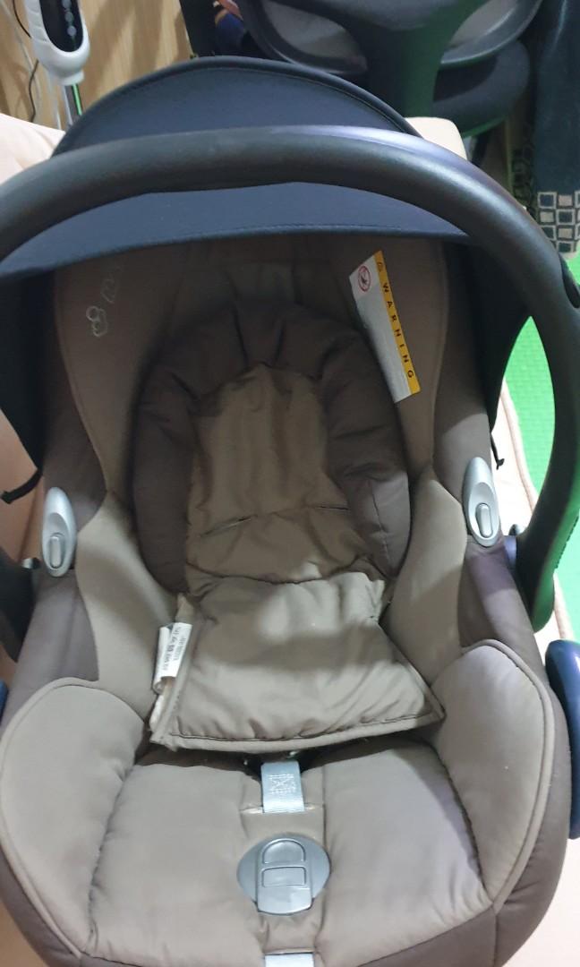 Maxicosi Car Seat With Infant Insert Babies Kids Strollers Bags Carriers On Carou - Replacement Maxi Cosi Tobi Car Seat Cover Maxicosi Car Seat With Infant Insert Babies Kids Strollers Bags Carriers On Carou - Replacement Maxi Cosi Tobi Car Seat Cover