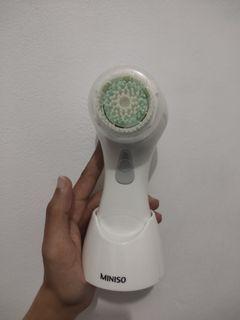 Miniso Sonic Facial Cleansing Brush