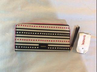 NEW with Tags Fossil Zip Around Leather Long Wallet Clutch from USA Coach Kate Spade Marc Jacobs Michael Kors