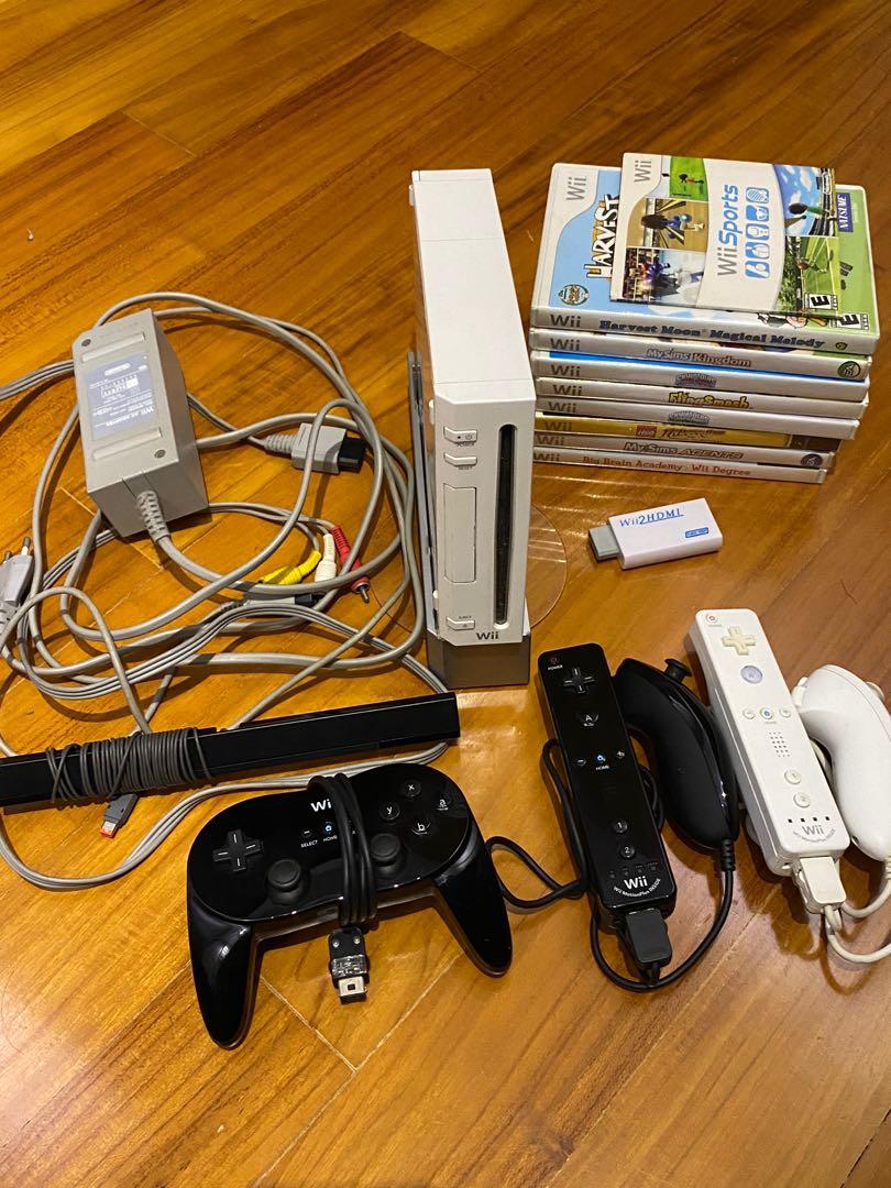 Nintendo Wii Console Bundle, Toys 