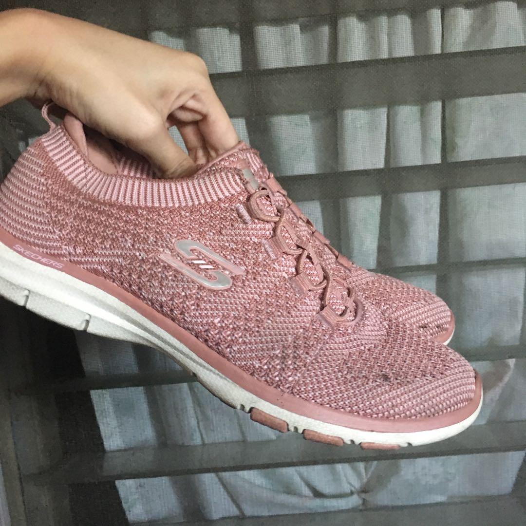 Old Rose Pink Skechers Shoes ♡, Women 