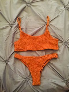 (Category: ) located in . Submitted by claclax28 (Listing ID 1019108034, Image 1). Description: .