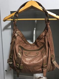 (Category: ) located in . Submitted by she_finds (Listing ID 1019305220, Image 1). Description: .
