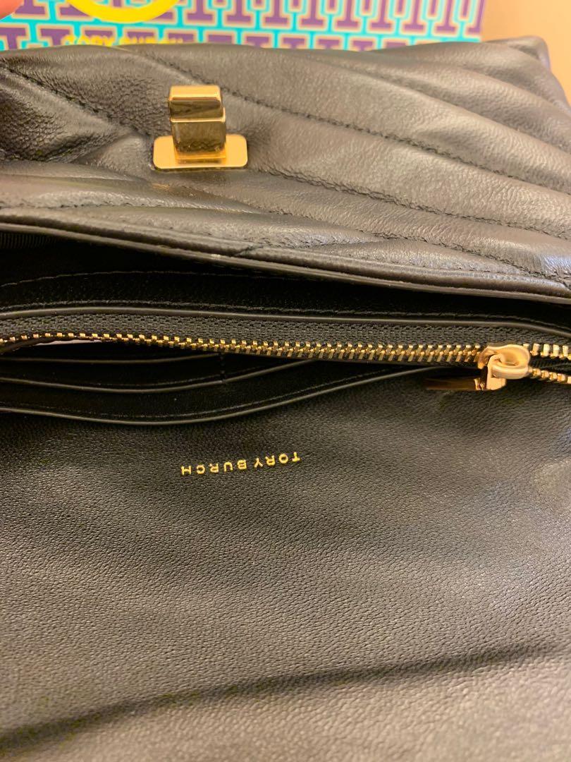 Ready Stock authentic Tory Burch Kira chevronwith sling strap WOC women clutch sling bag crossbody (Category: Bags & Wallets) located in Kuala Lumpur. Submitted by kimberryshop2 (Listing ID 1019229718, Image 2). Description: Ready Stock Authentic Tory Burch Picture taken by Kimberryshop 21*12*4cm The item is 100% authentic obtained from US outlet 🗽 The price is lower due to the items is obtained directly from factory outlet and its tax free. Ple