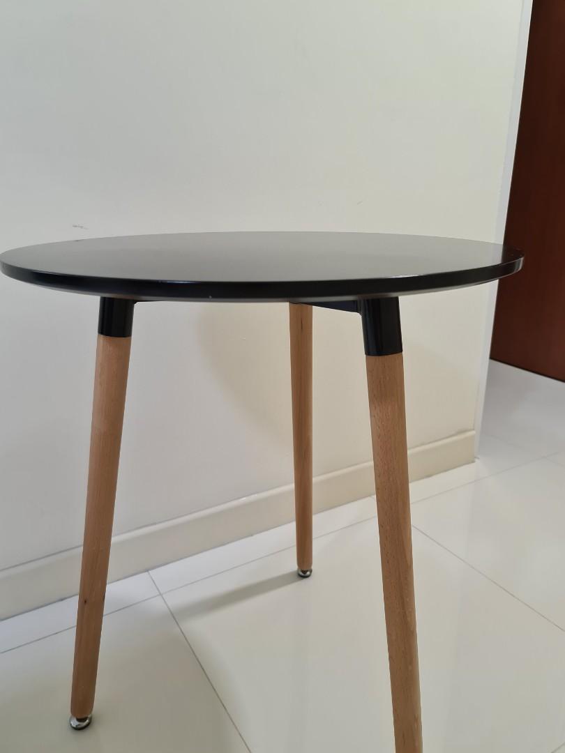 70cm high deals table