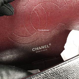 Serial 16 | Authentic Chanel Jumbo Black Caviar Leather Medium Double Flap