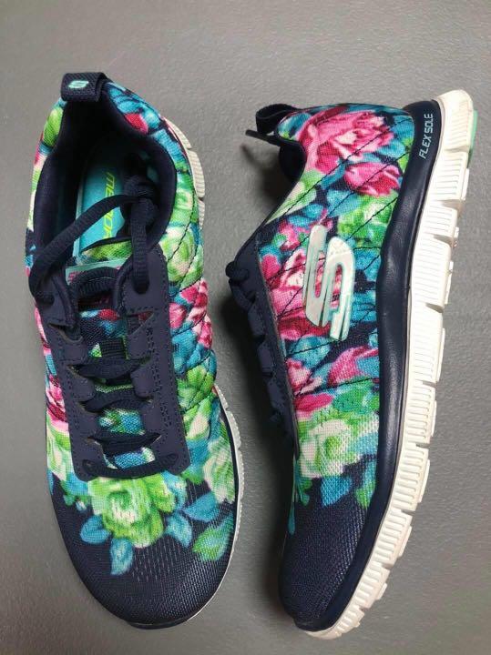 skechers floral sneakers