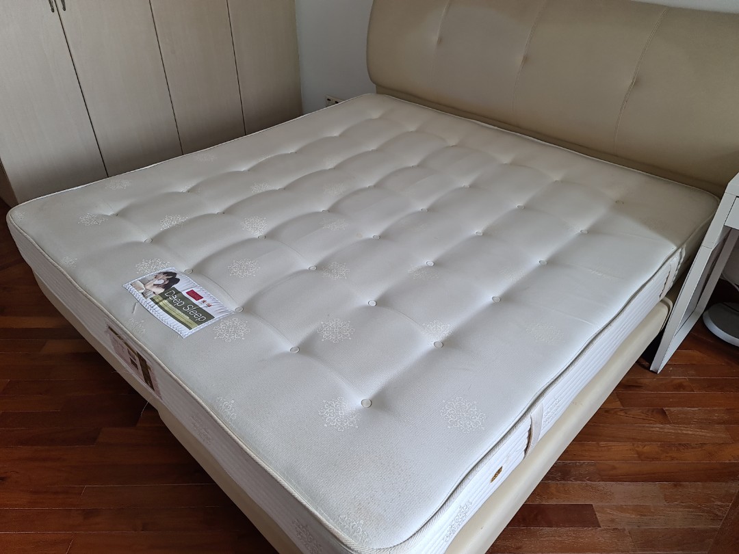 Slumberland King Size Mattress (firm type), Furniture & Home Living
