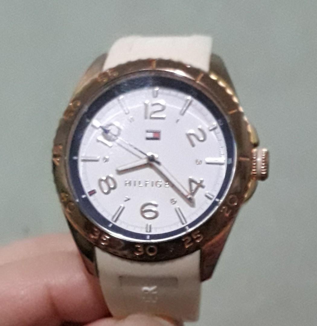 tommy hilfiger watch battery replacement cost
