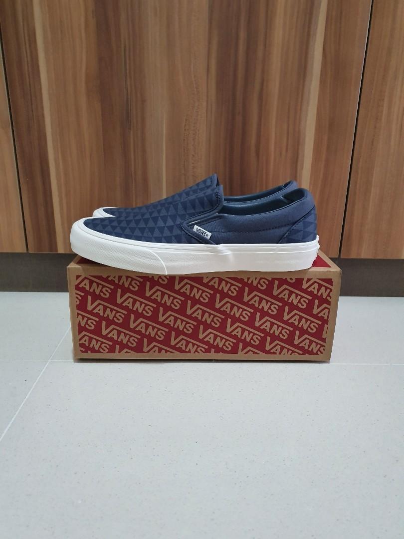 vans pilgrim surf slip on