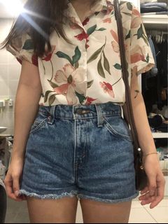 (Category: ) located in . Submitted by rongmito (Listing ID 1019149831, Image 1). Description: .