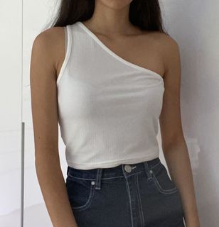 （分類：）位於 。 由 jodyshkwardrobe 提交（商品編號 1019182772，圖片 1）。簡介： 。