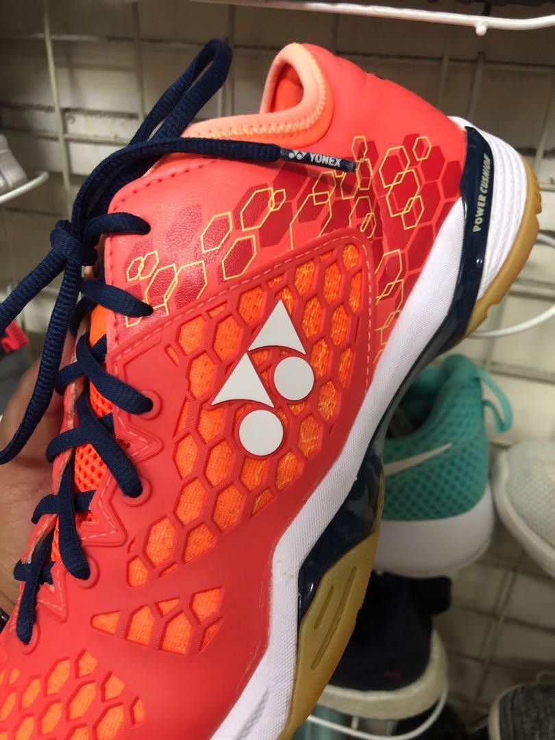 Yonex power cushion 03 zm best sale