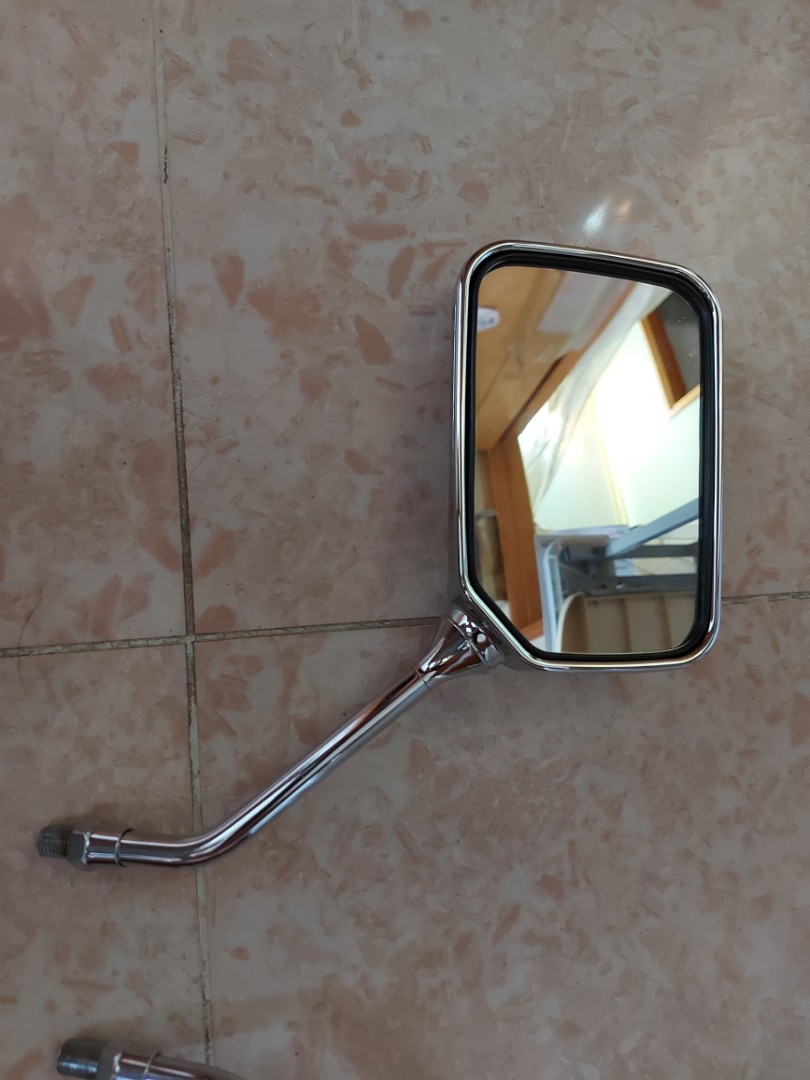 10mm 正牙倒後鏡/10mm side mirror（合CB400/suitable for CB400）