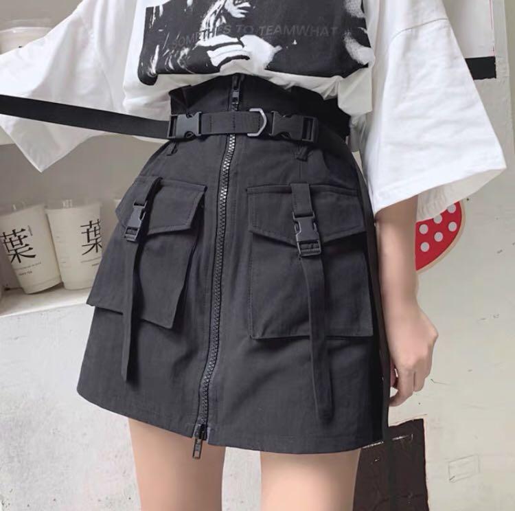 Cargo skirts with pockets clearance