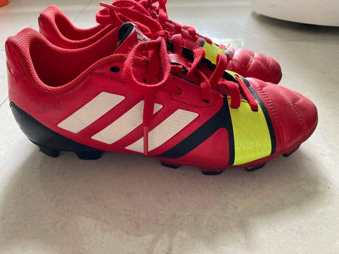 buy adidas football shoes
